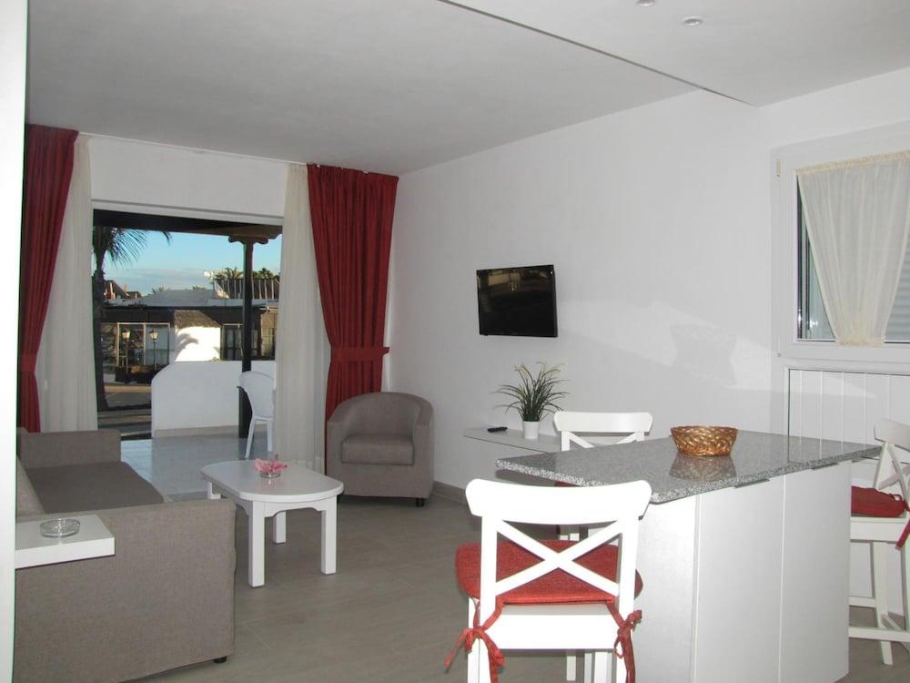 Bungalows Playa Limones Playa Blanca  Exterior photo
