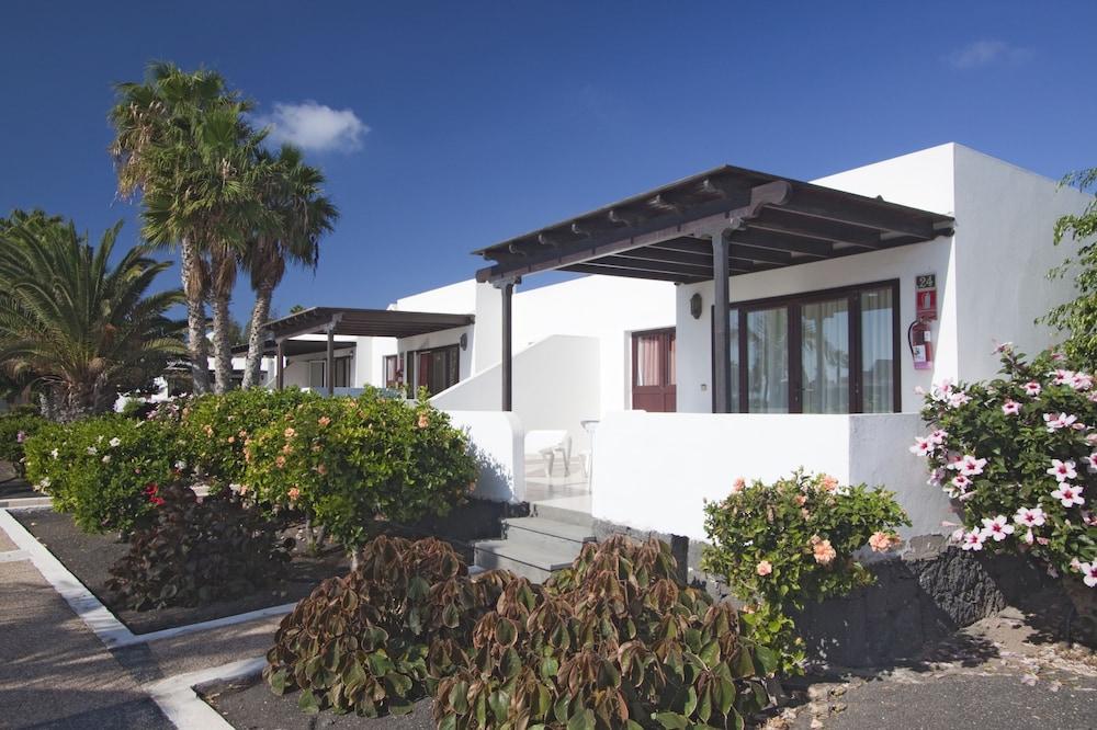 Bungalows Playa Limones Playa Blanca  Exterior photo